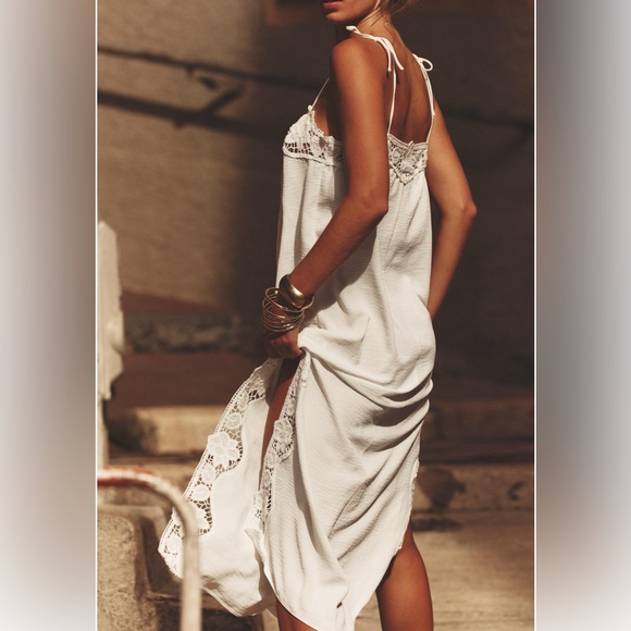 Zara White Maxi Dress with Lace Details - Picture 5 of 13